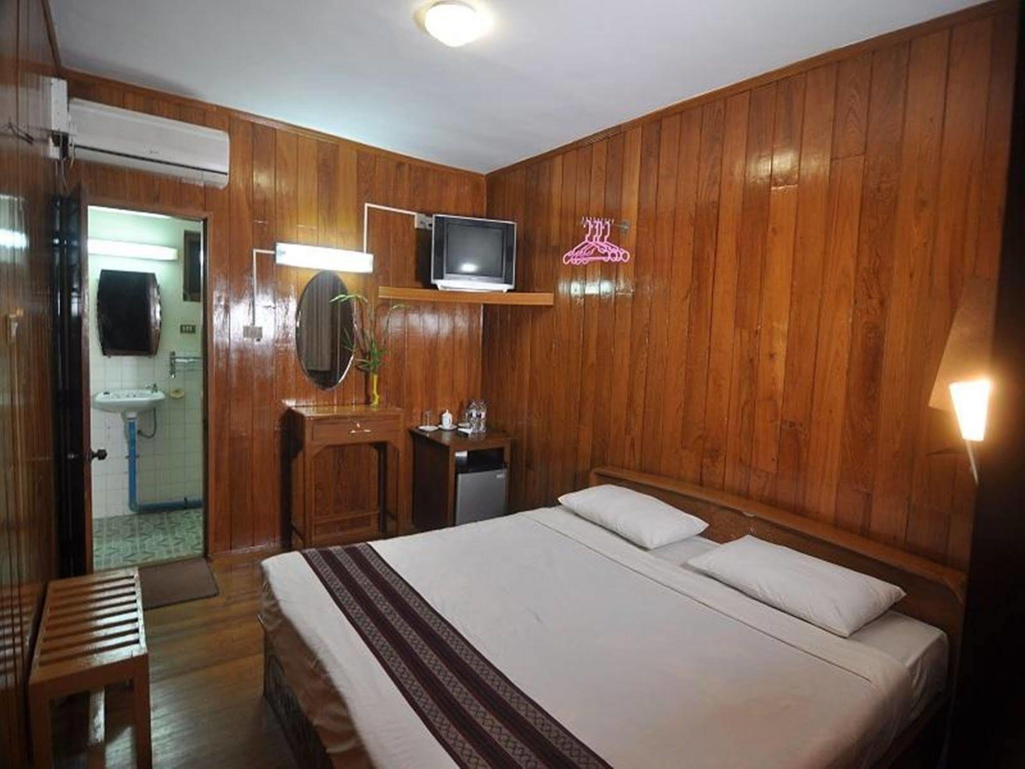 Green Land Motel Bagan Dış mekan fotoğraf